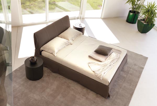 For more contemporary solutions, like in this case, the head board, the bed skirting and the bed base are one piece which gives this impeccable look with a taste of nostalgia but definitely a today’s answer to the current life style. Fitted sheet, flat sheet and oxford pillows give a minimal and elegant touch. The beautiful throw, blanket and cushion arranged in a relax way offer a warm welcoming. Melissa bed from Falegnami. Photography courtesy of www.puntoit.co.uk